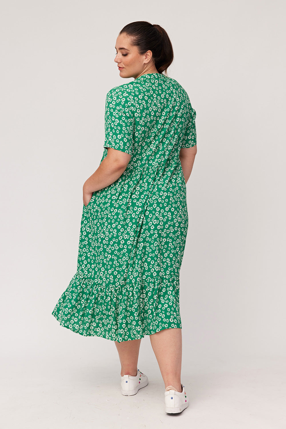 Lemon Tree Maisy Dress - Green Daisy
