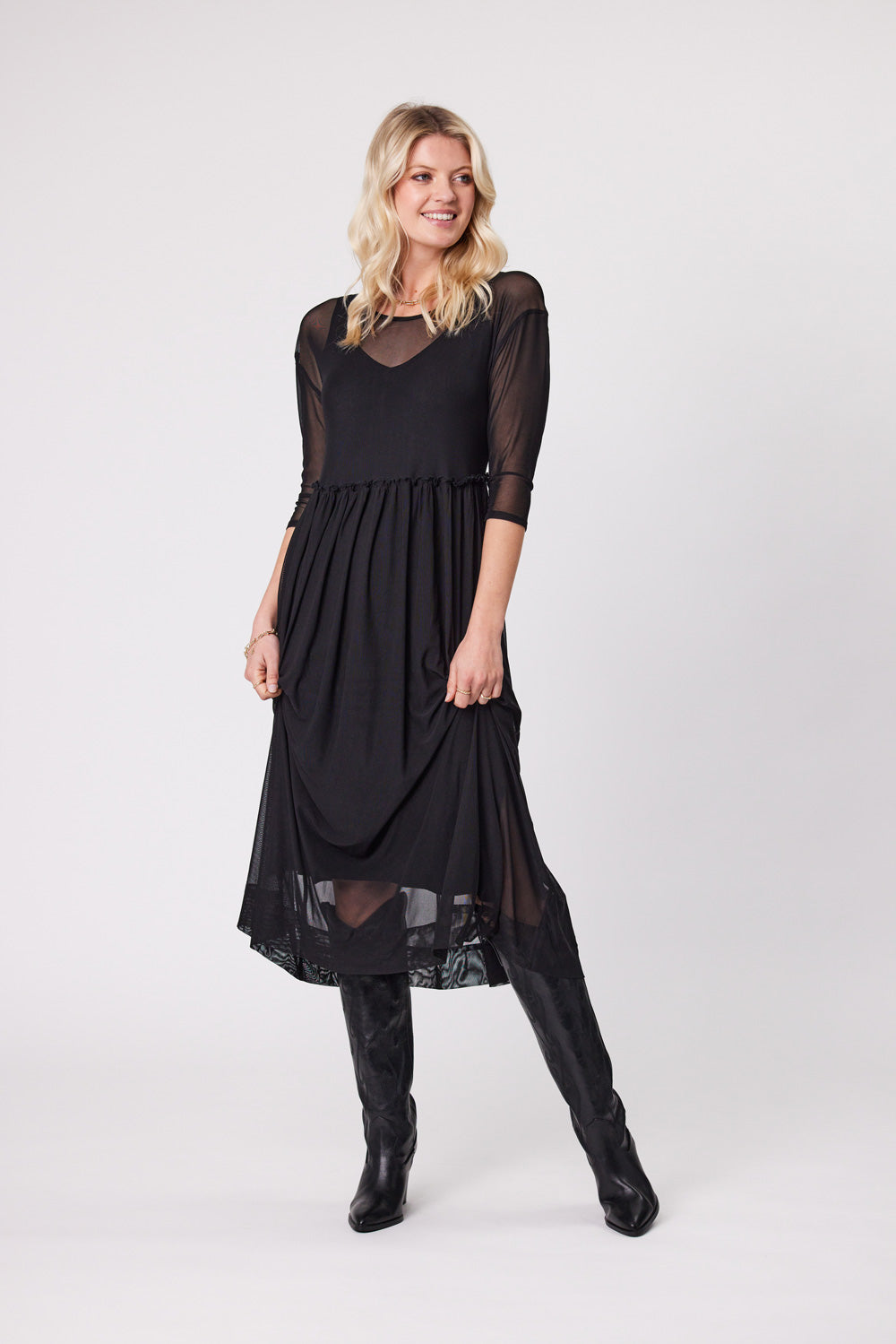 Lemon Tree Sarai Dress - Black ROSSELLINI + SHINE Lemon Tree Sarai Dress - Black ROSSELLINI + SHINE