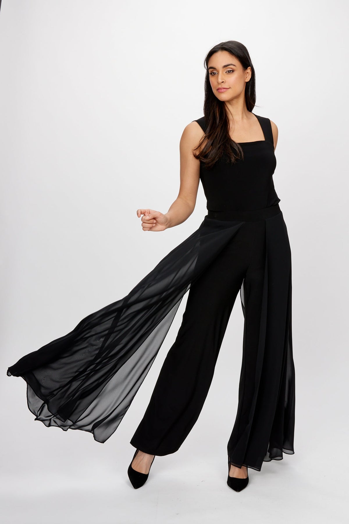 Frank Lyman Chiffon Overlay Trouser