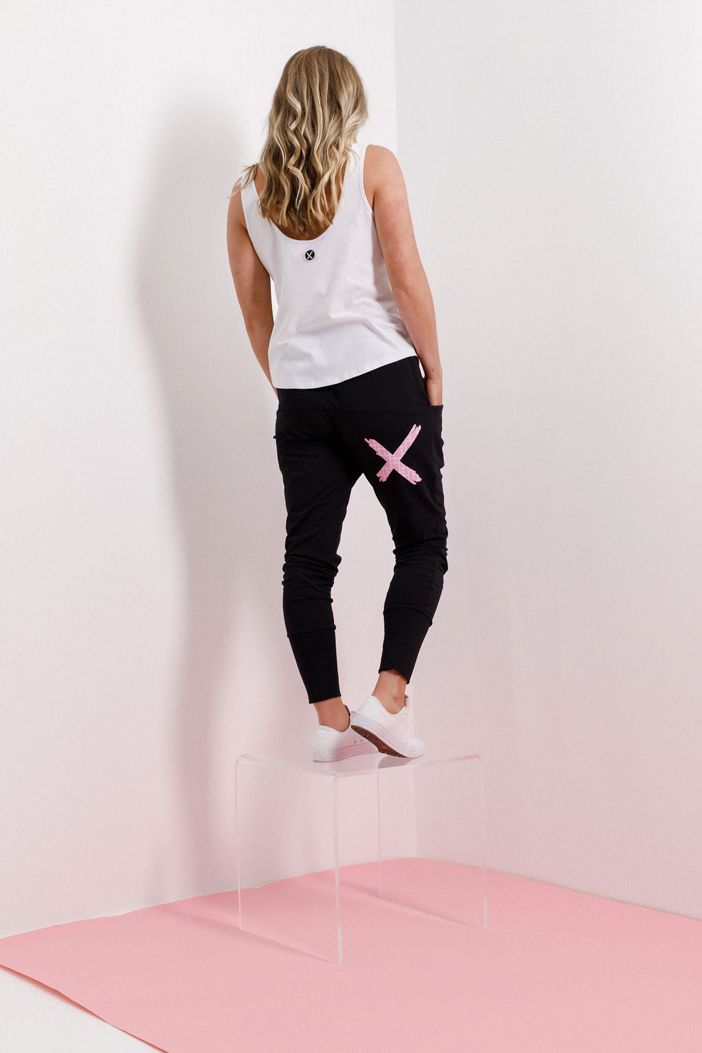 Home Lee Apartment Pants Black with Pink Bloom