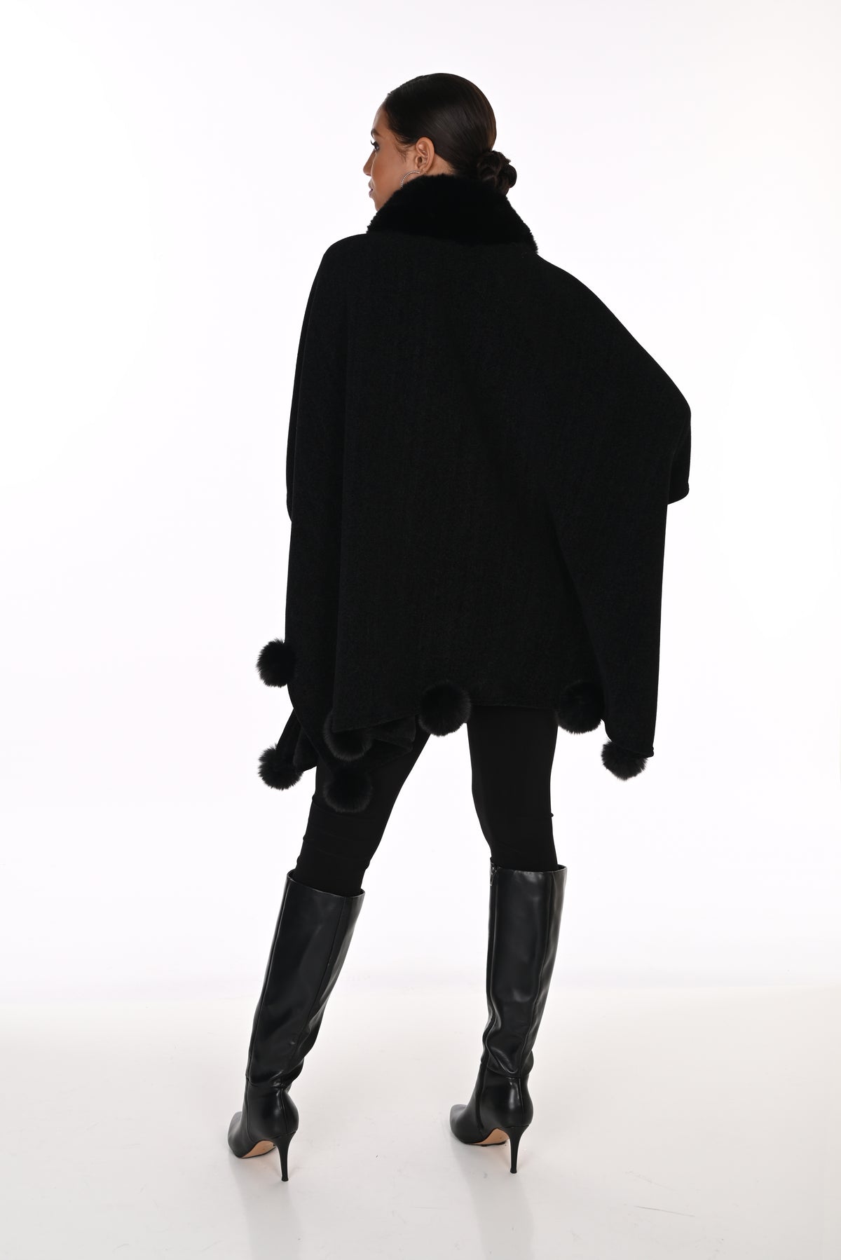 Frank Lyman Juliette Poncho