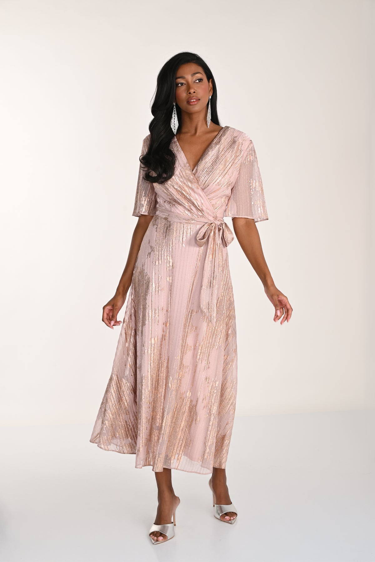 Frank Lyman Elegant V Neck Dress