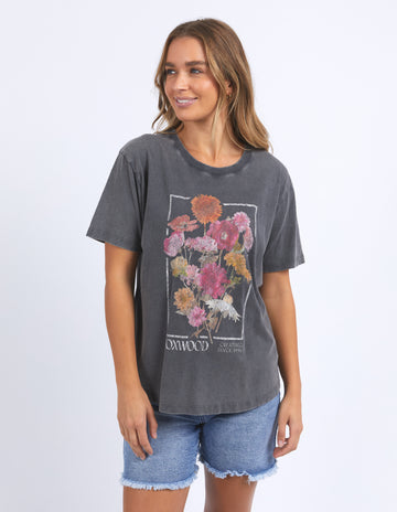 Foxwood In Bloom Tee Washed Black