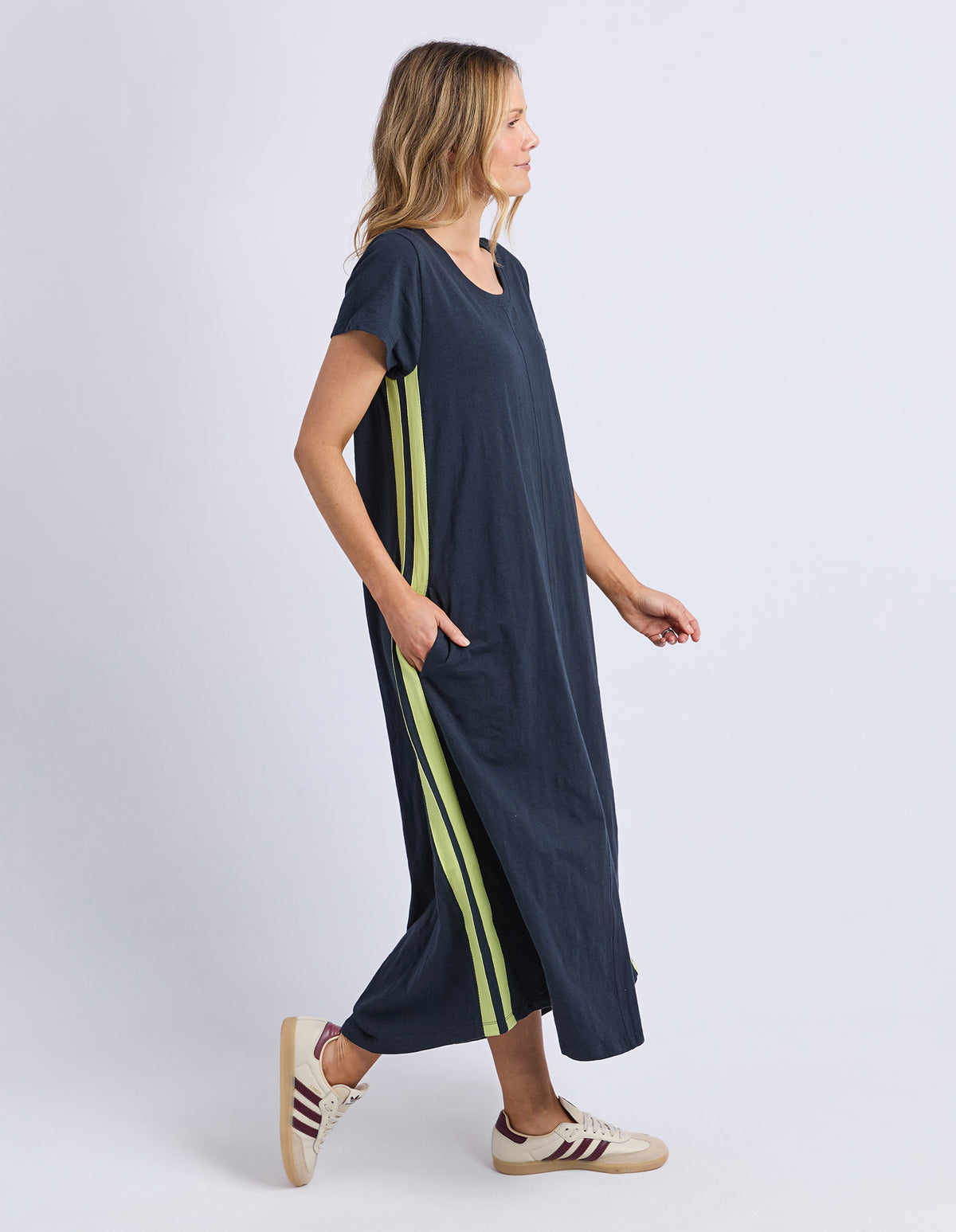 Foxwood Recovery Dress - Navy / Neon Lemon