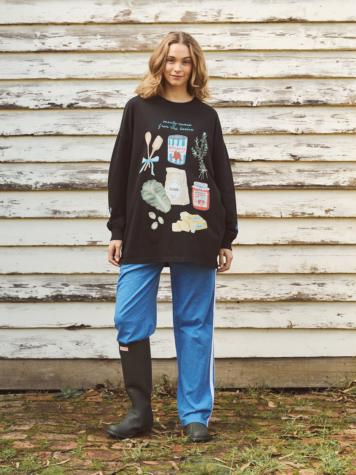 Foxwood Beautiful Staples LS Tee