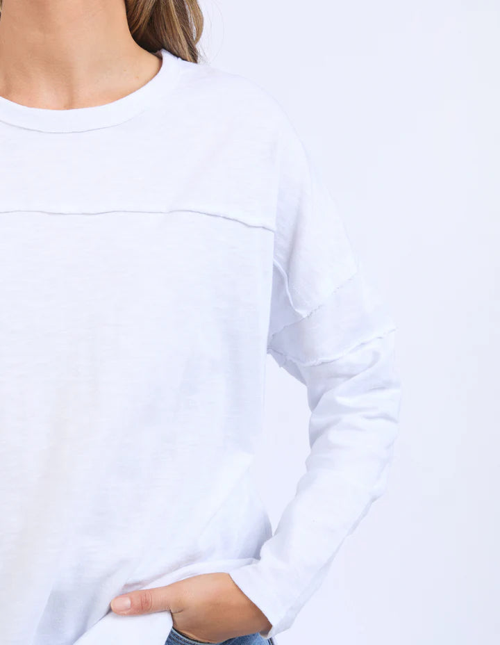 Foxwood Jayne Throw On Top- White