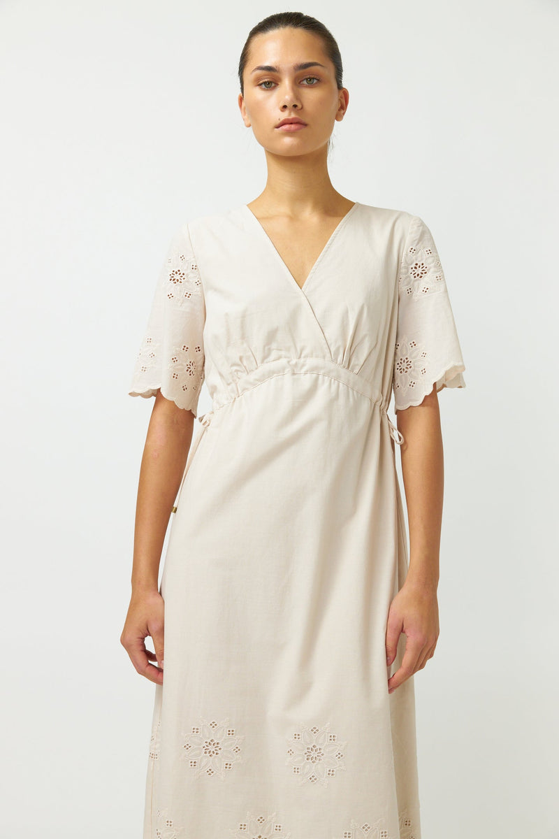 Sylvester Broderie Dress Chalk – ROSSELLINI + SHINE