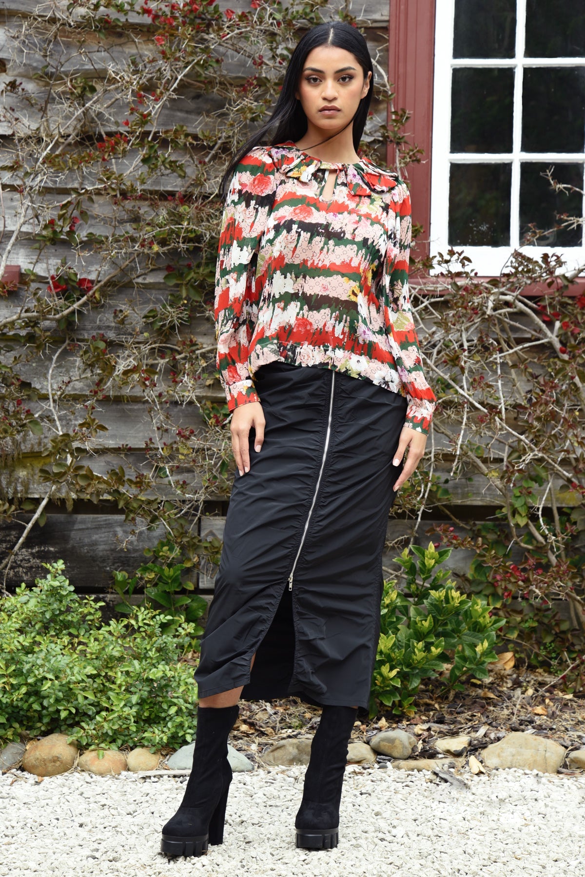 Coop Zip It Up Skirt – ROSSELLINI + SHINE