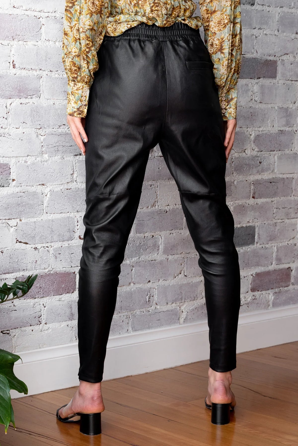 DEA Leather Rundle Pant - Black