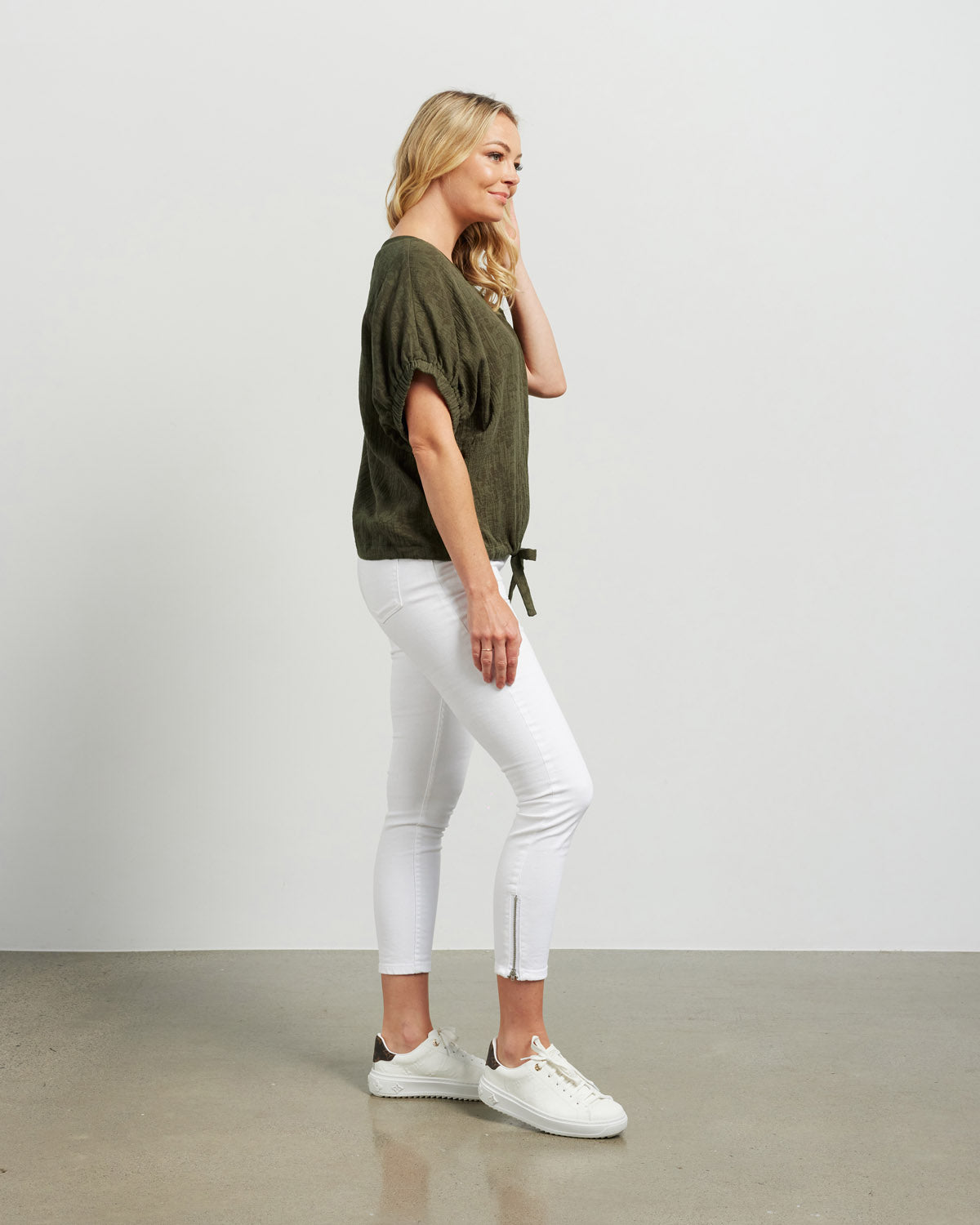 Et Alia Harlee Top - Olive Jacquard