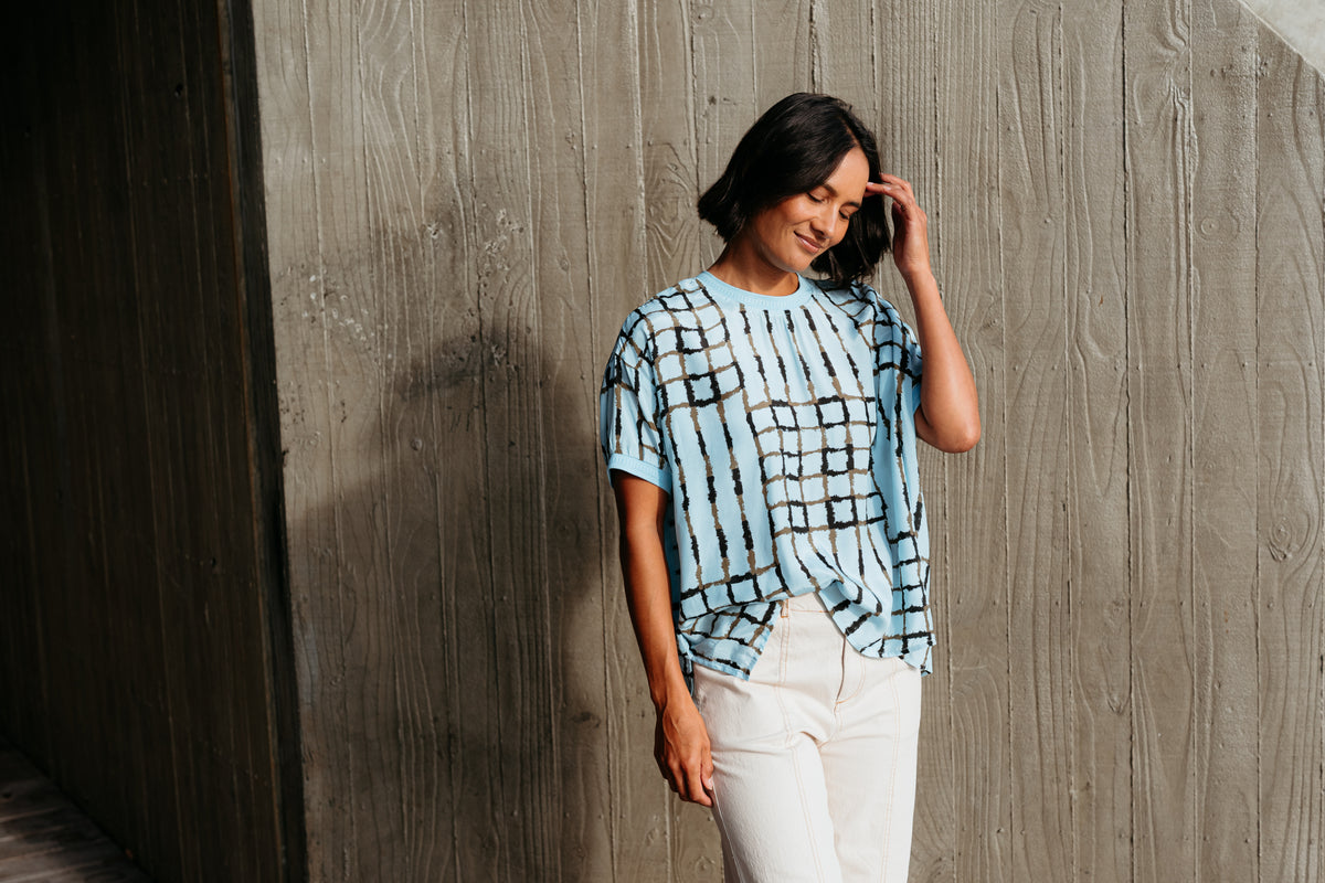Et Alia Brea Top - Skyline Plaid