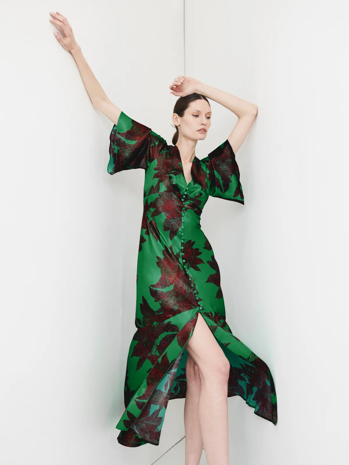 Moss & Spy Flora Midi Dress
