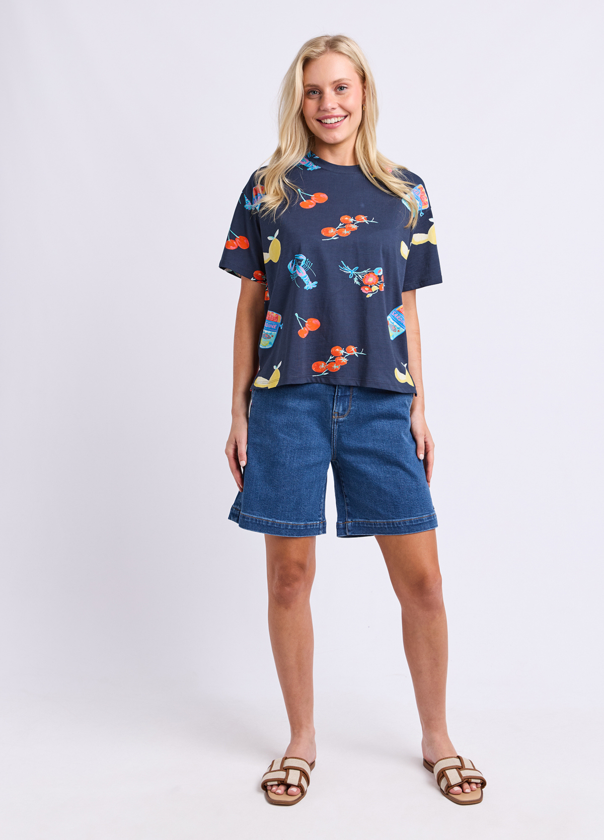 Elm Market Tee