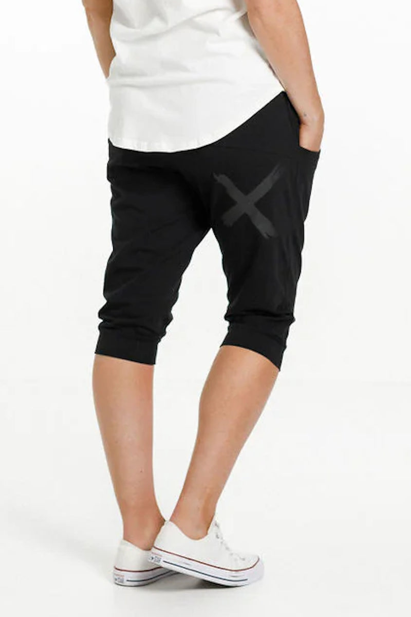 3/4 Apartment Pants - BLACK X