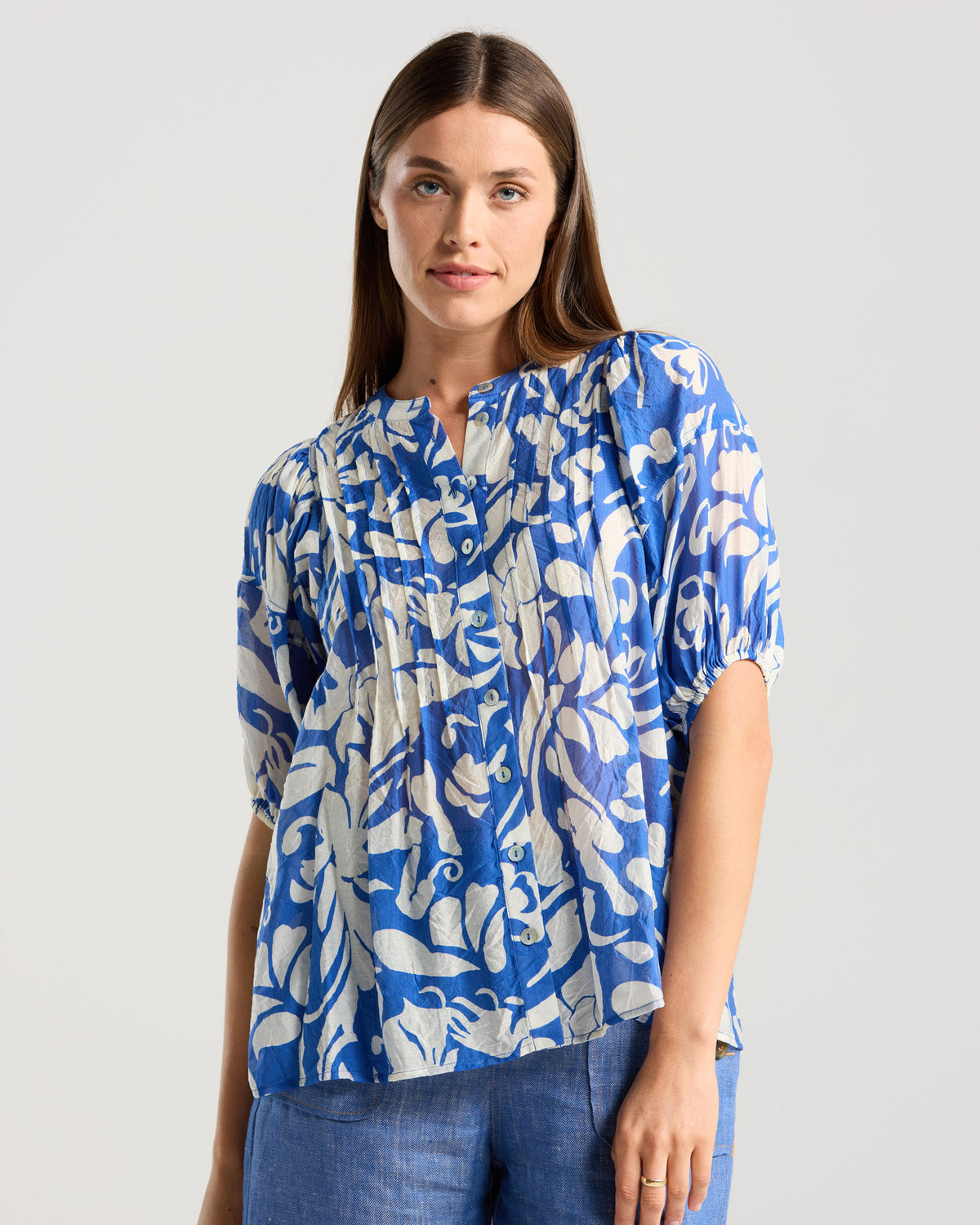 Blackstone Bridget Top Blue Ivory