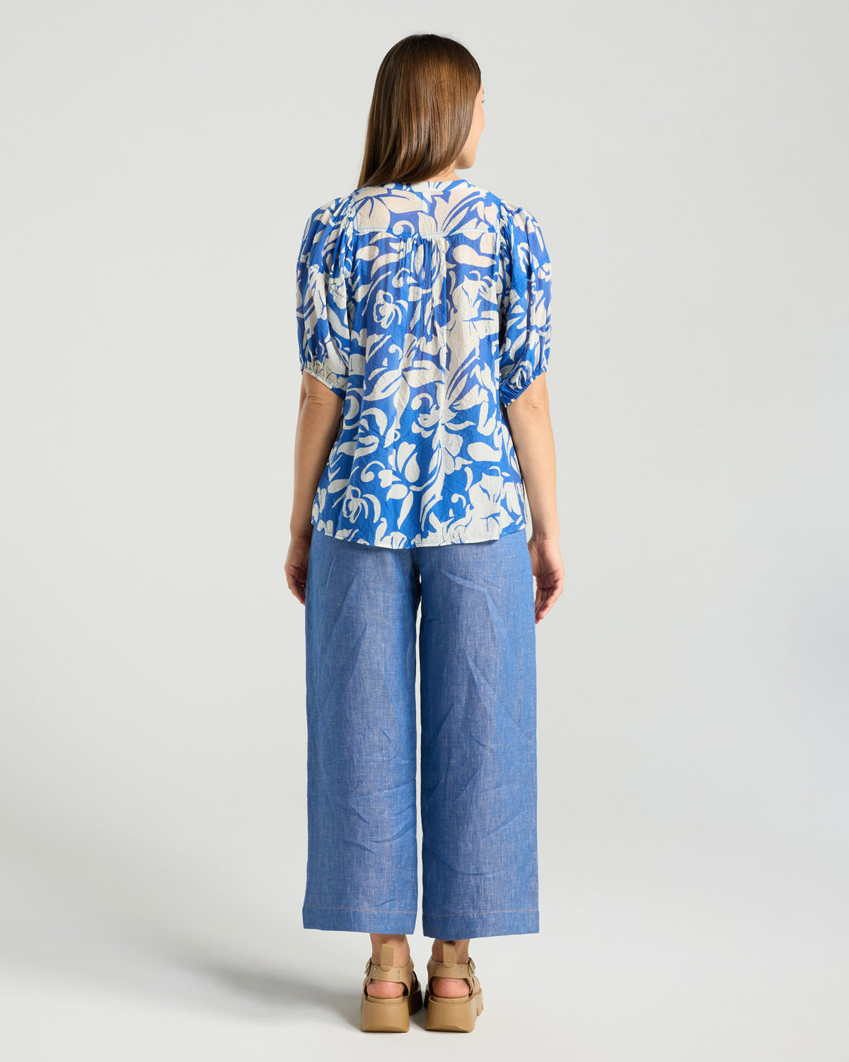 Blackstone Bridget Top Blue Ivory