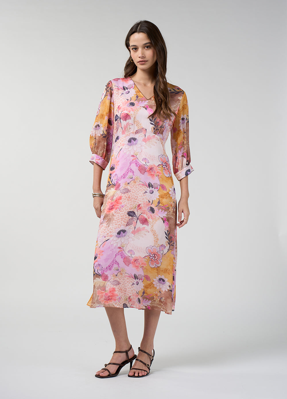 Loobie's Story Batika Midi Dress