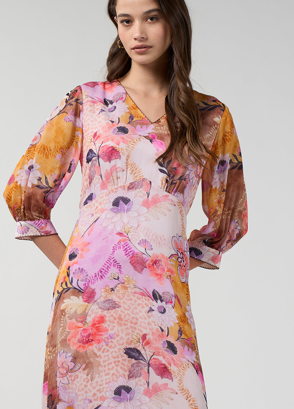 Loobie's Story Batika Midi Dress