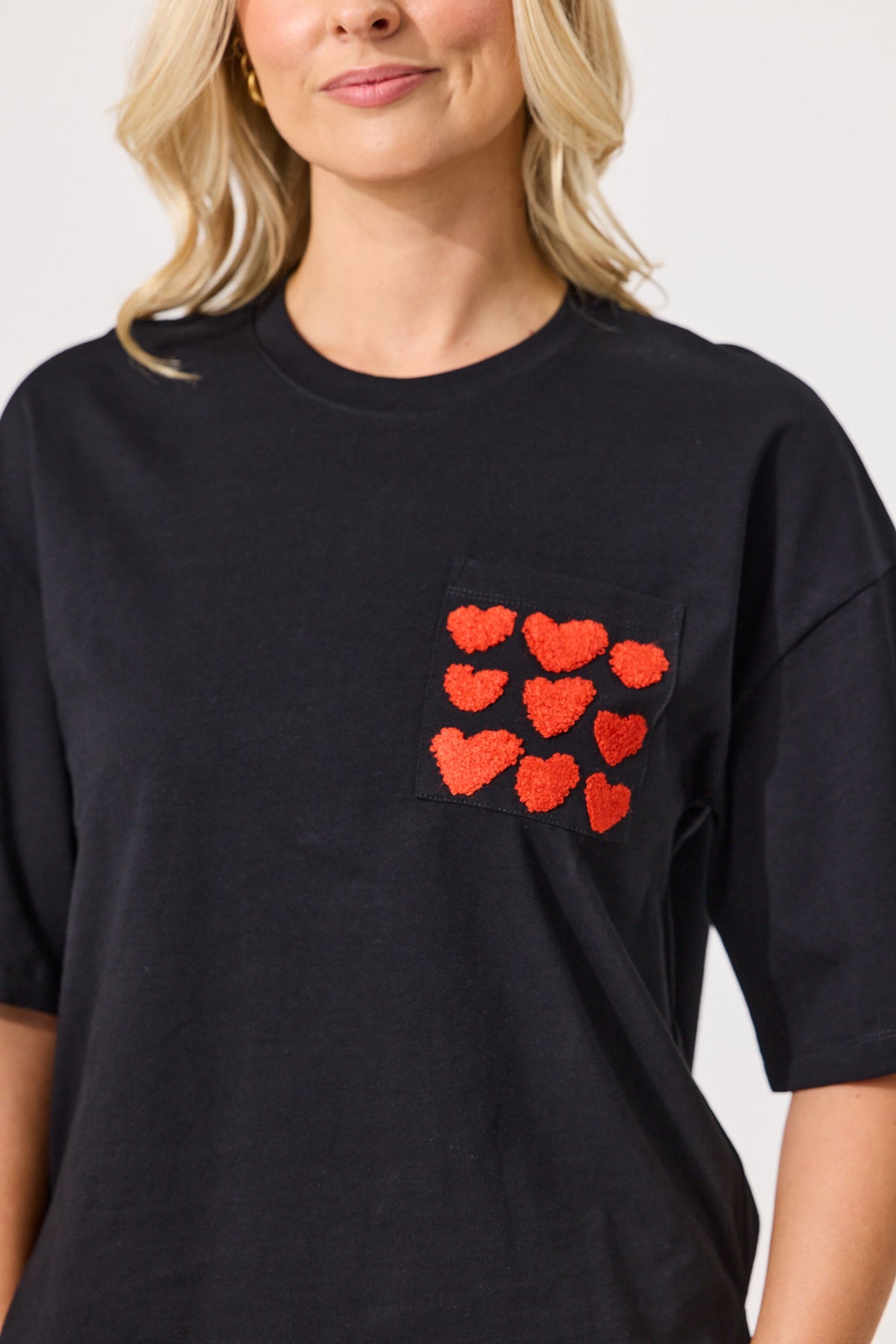 Lemon Tree Amor Tee- Black