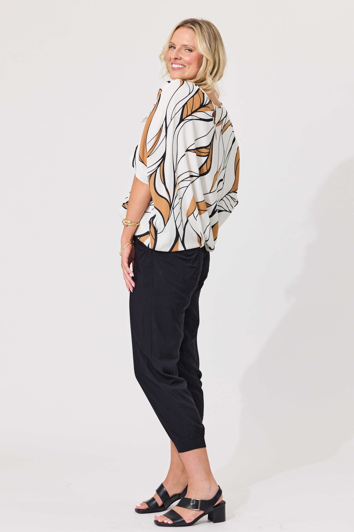 Lemon Tree Alessa Top Leafy White