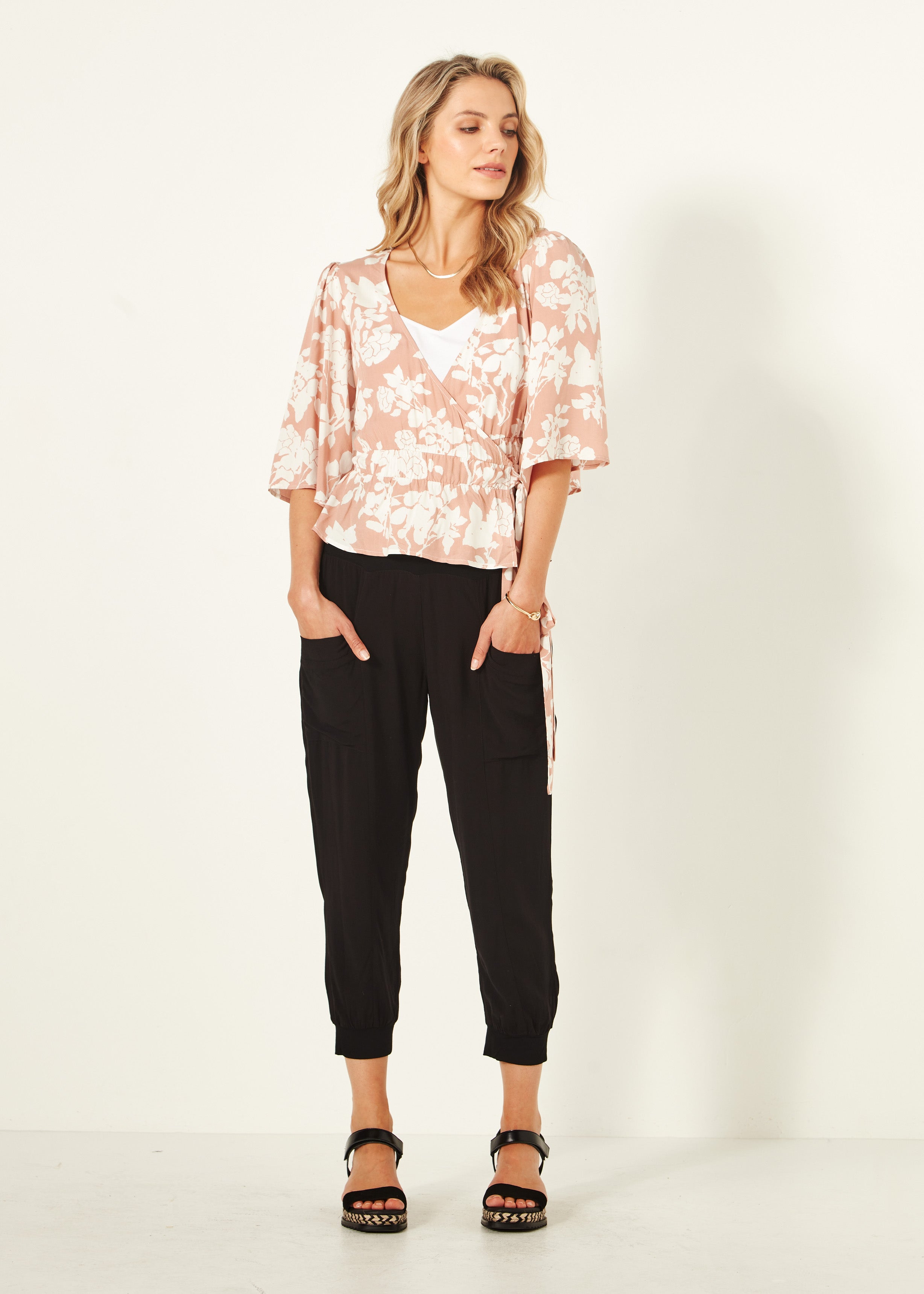 Lemon Tree Harem Pant Black – ROSSELLINI + SHINE