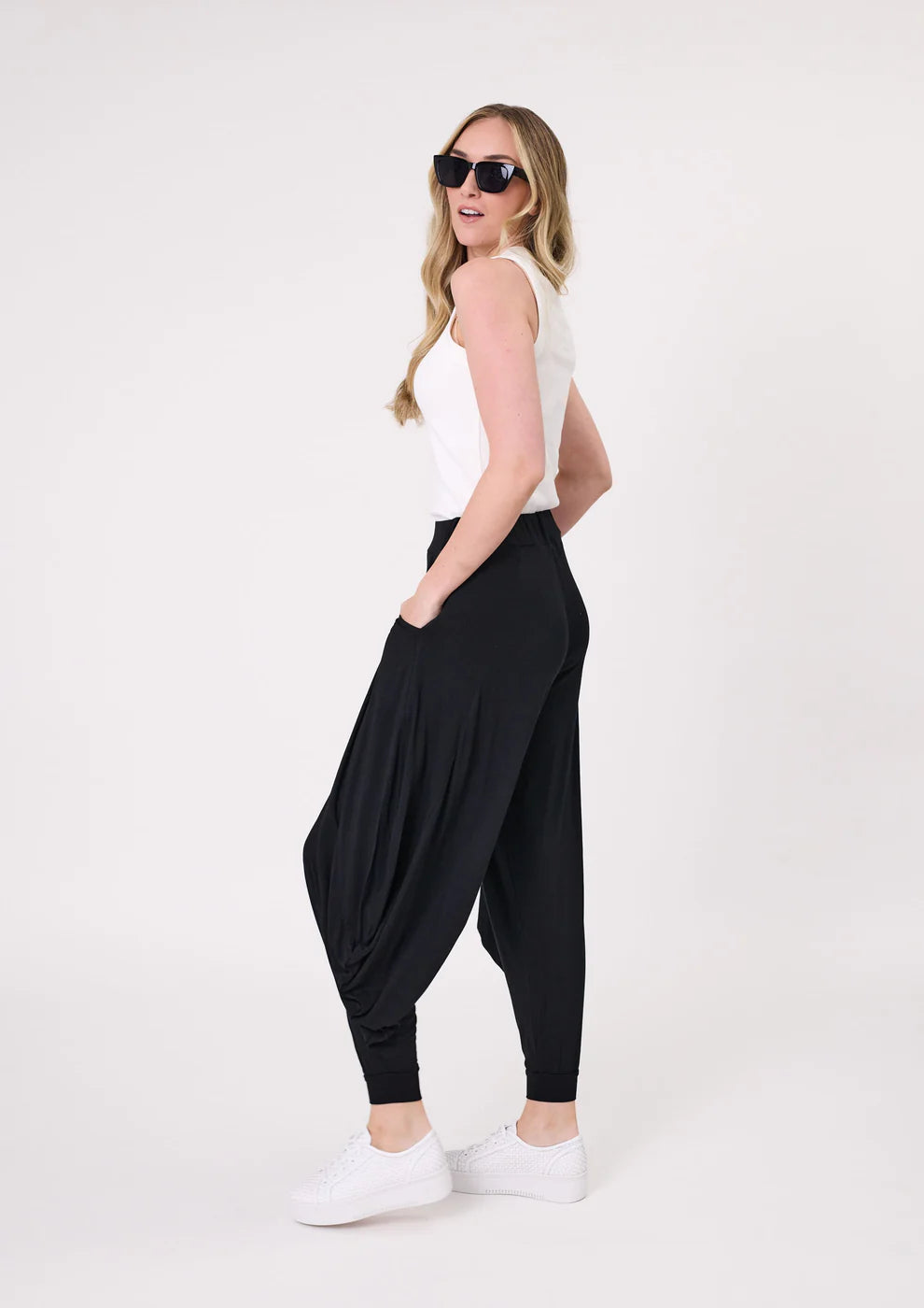 Lemon Tree Lenka Pant- Black