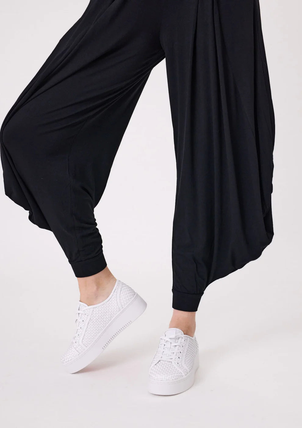 Lemon Tree Lenka Pant- Black