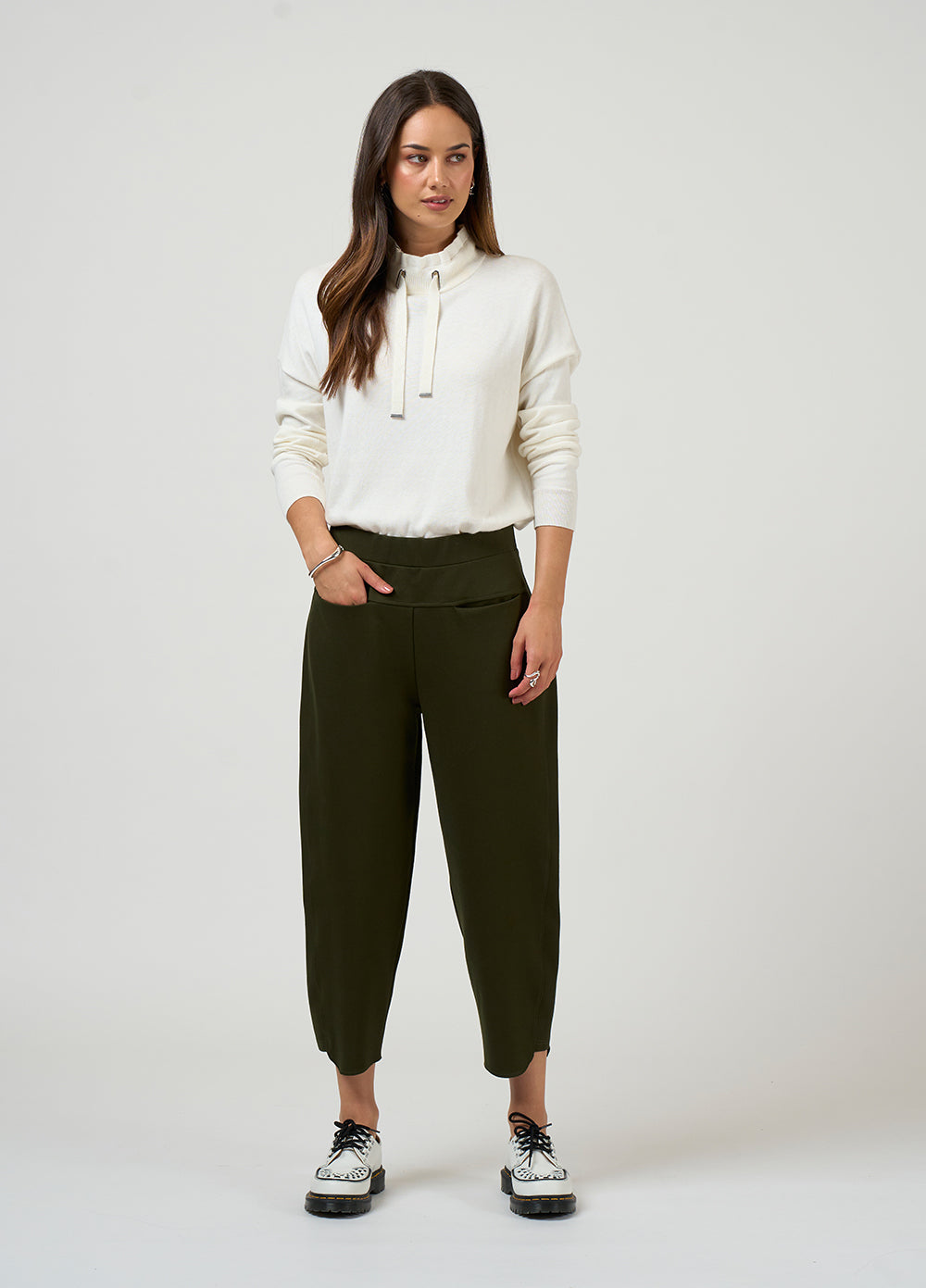 Madly Sweetly Ledge Pant Pine