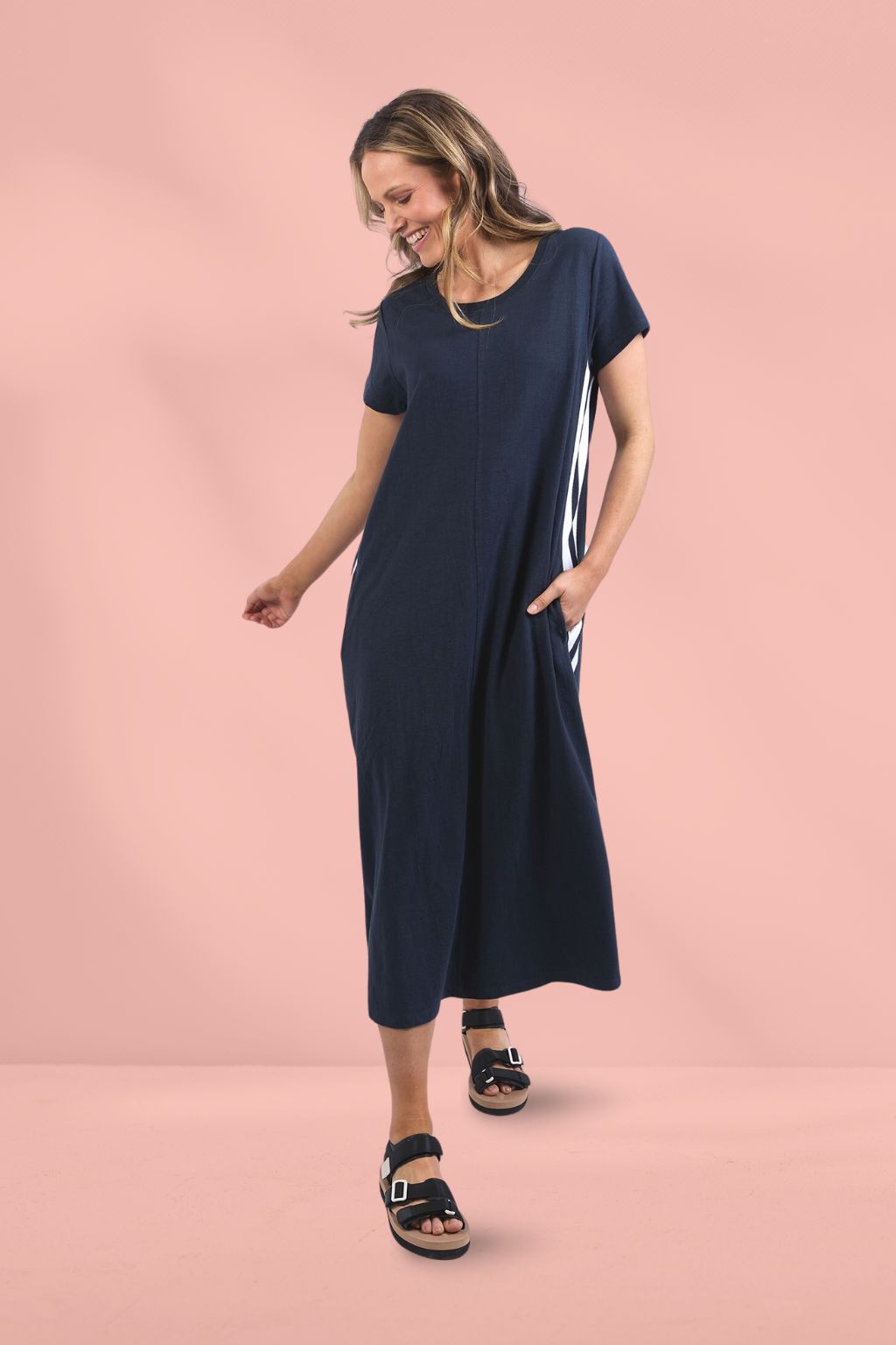 Foxwood Recovery Dress Navy