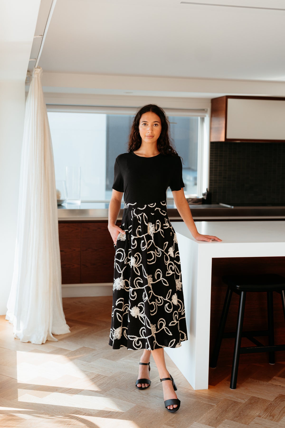 Seduce Delilah Dress - Black/Folk Garden