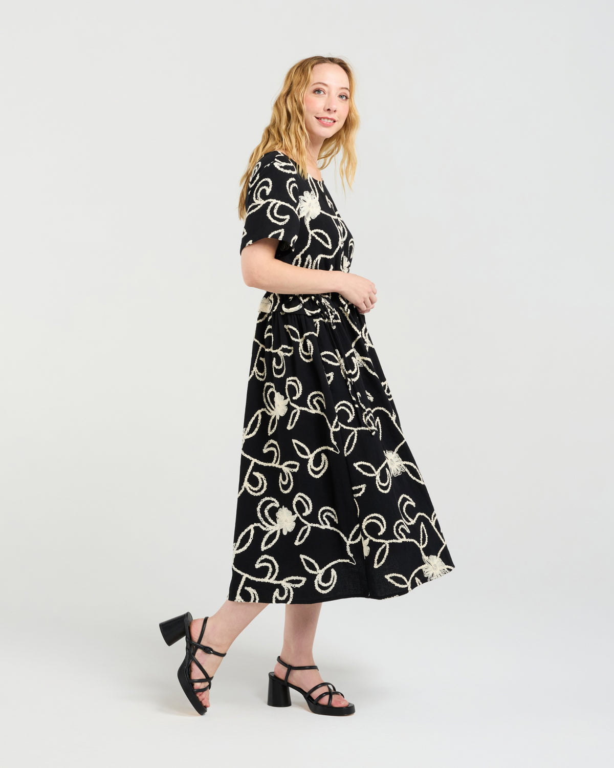 Seduce Brodie Dress - Folk Garden