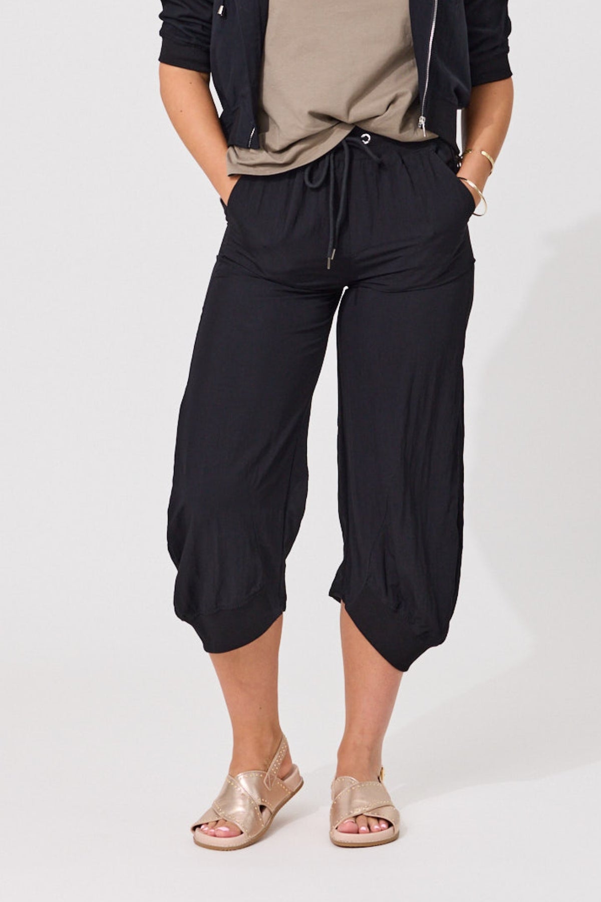 Lemon Tree Larissa Pants- Black