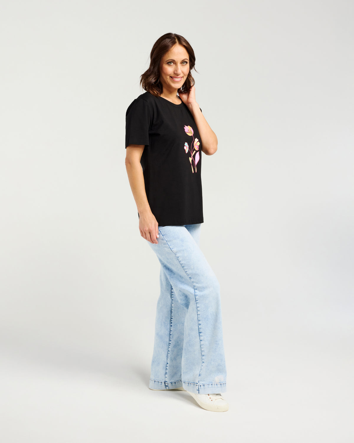 Zafina Lara T-Shirt Black