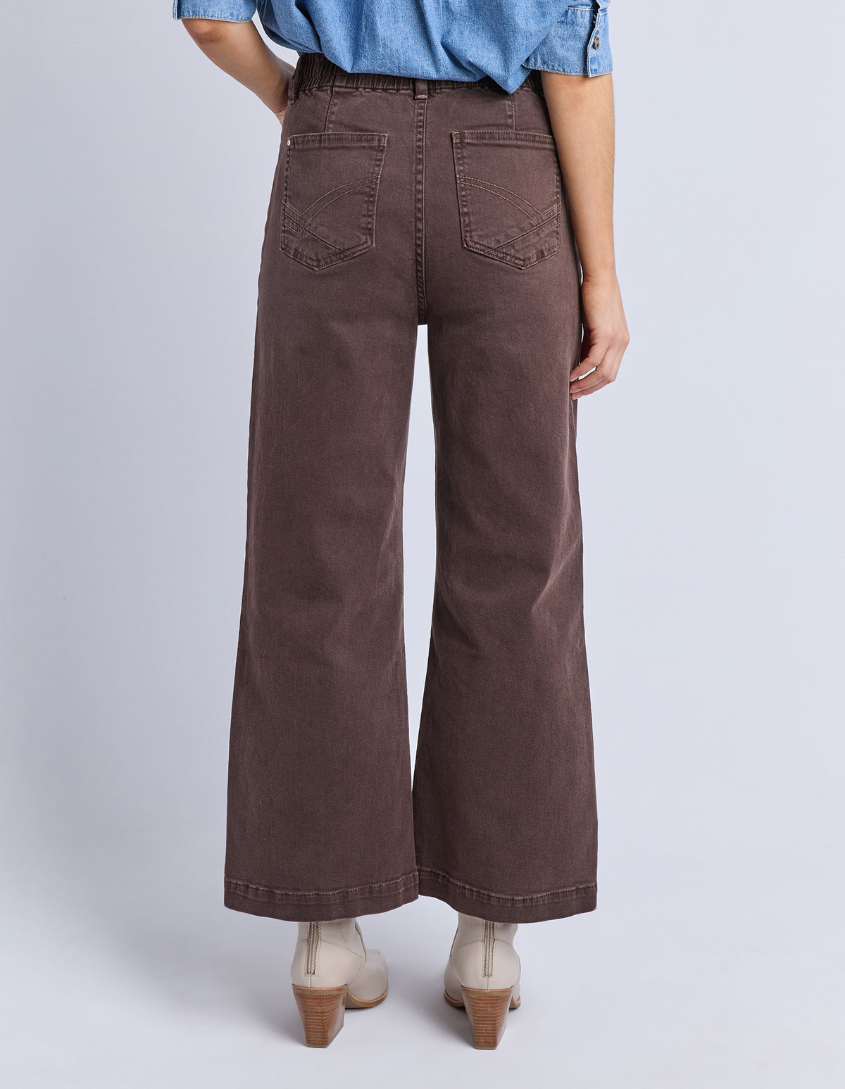 Elm Delphi Jean Chocolate