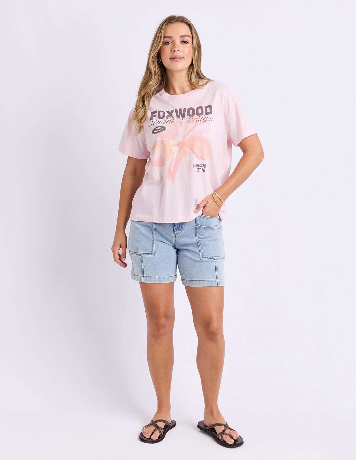 Foxwood Hibiscus Tee