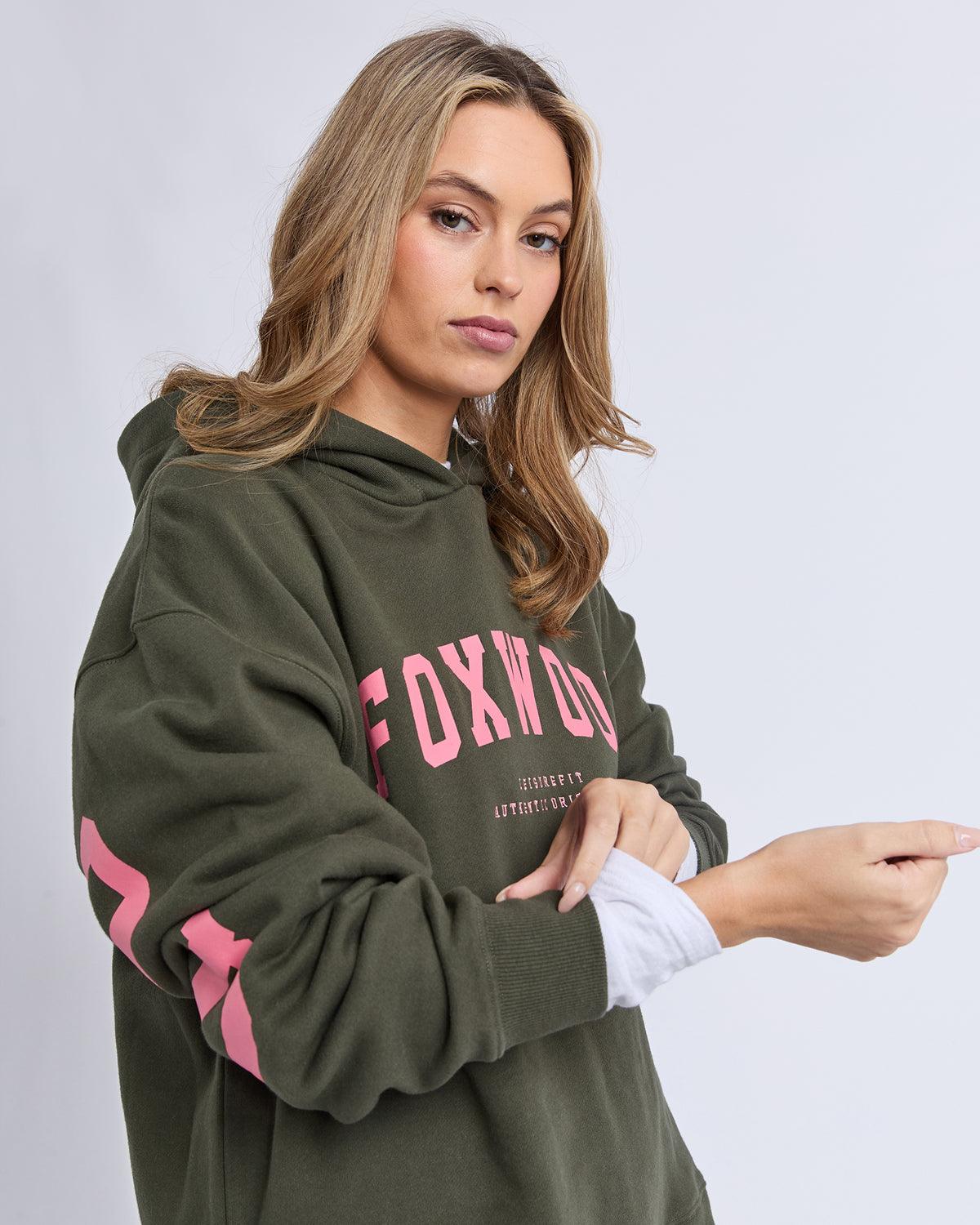Foxwood Interval Crew - Dark Khaki