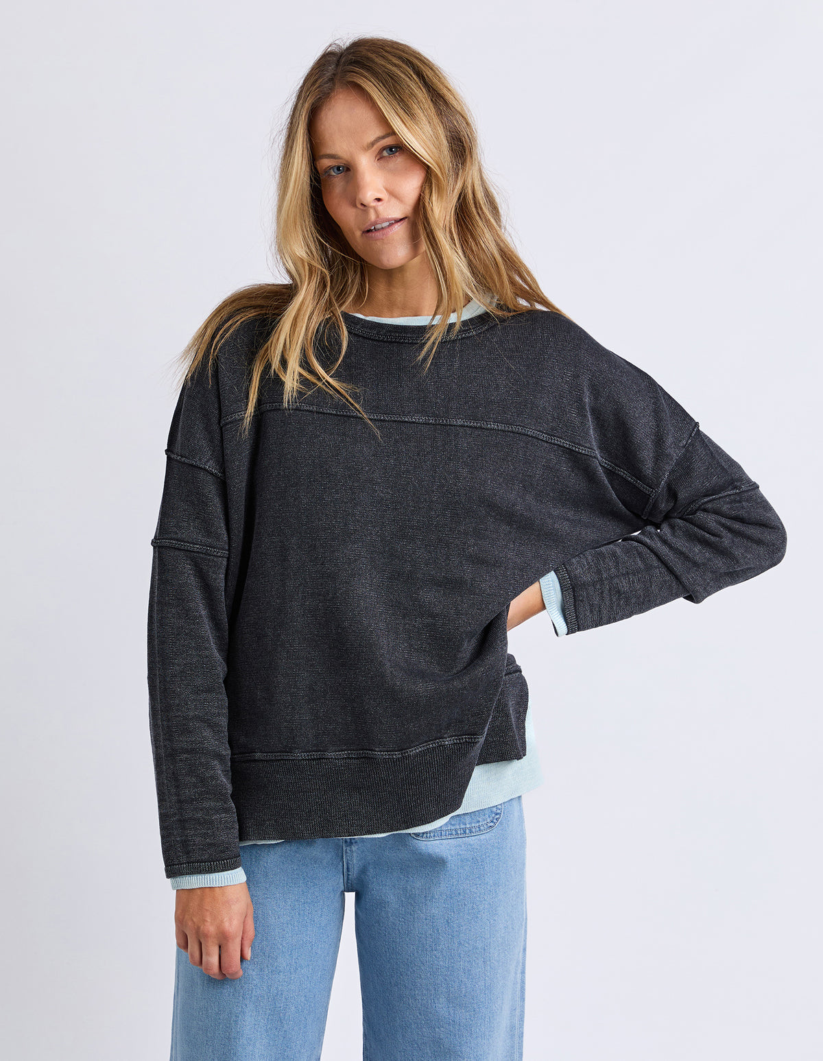 Foxwood Jayne Throw On Knit Washed Black