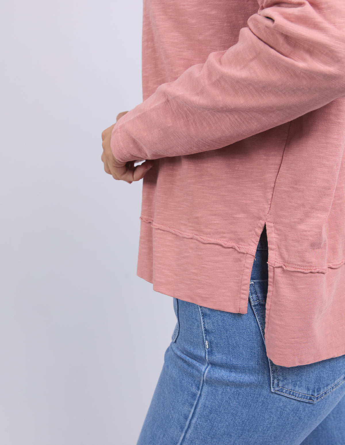 Foxwood Jayne Throw On Top - Ash Rose