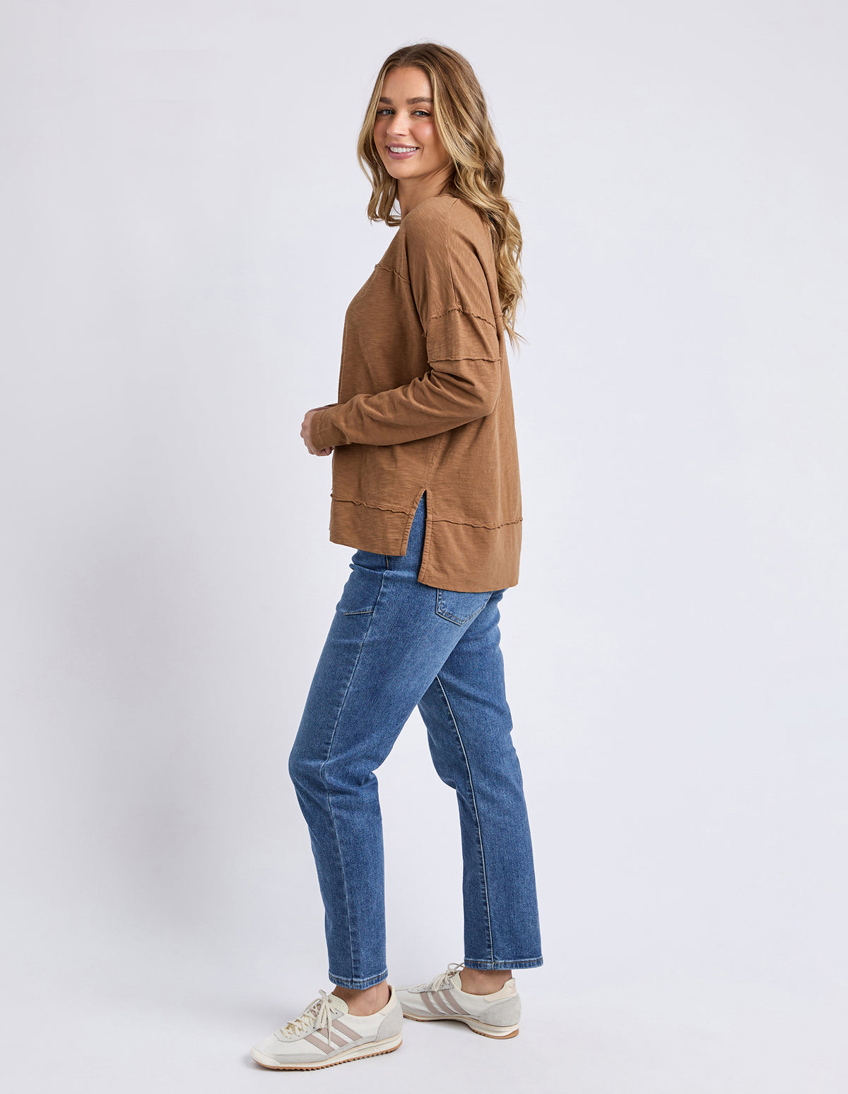 Foxwood Jayne Throw On Top - Tan