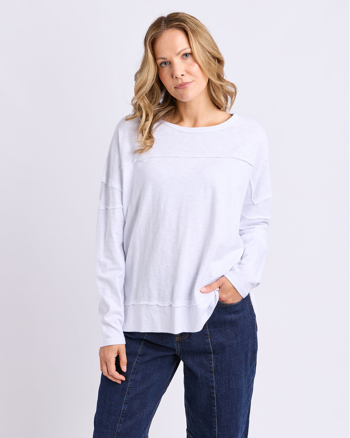 Foxwood Jayne Throw On Top  White