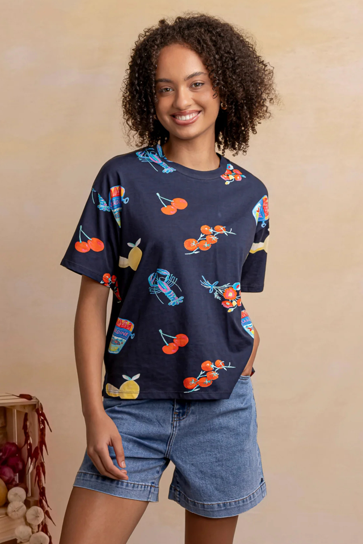 Elm Market Tee