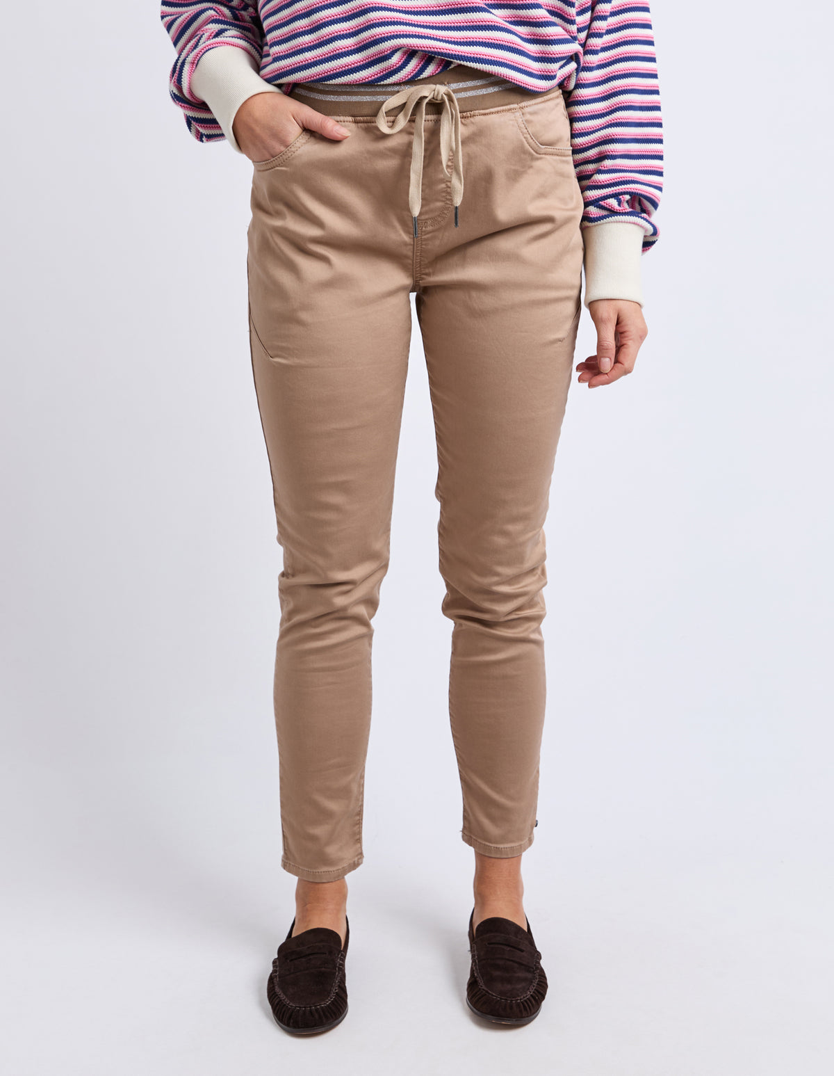 Elm Margo Jogger - Taupe