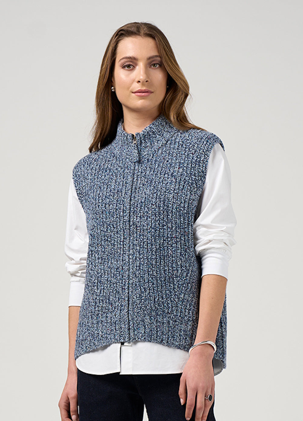 Madly Sweetly Campfire Vest Denim Fleck – ROSSELLINI + SHINE
