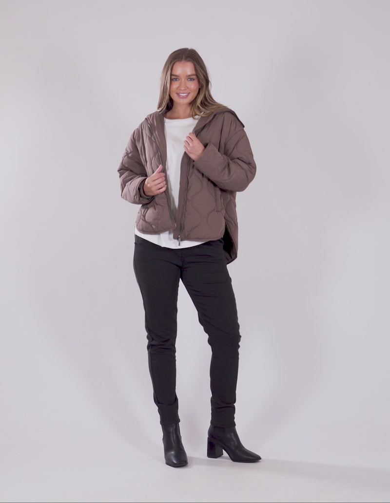 FOXWOOD MELLOW QUILTED JACKET - Choc