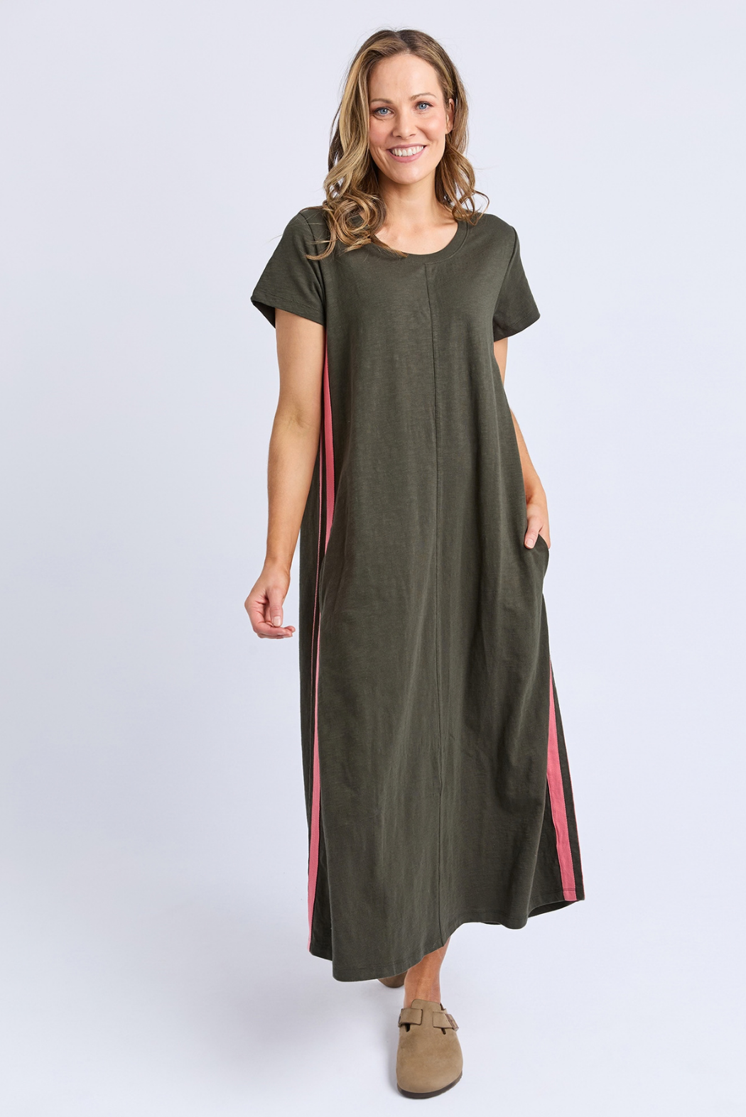 Foxwood Recovery Dress - Dark Khaki