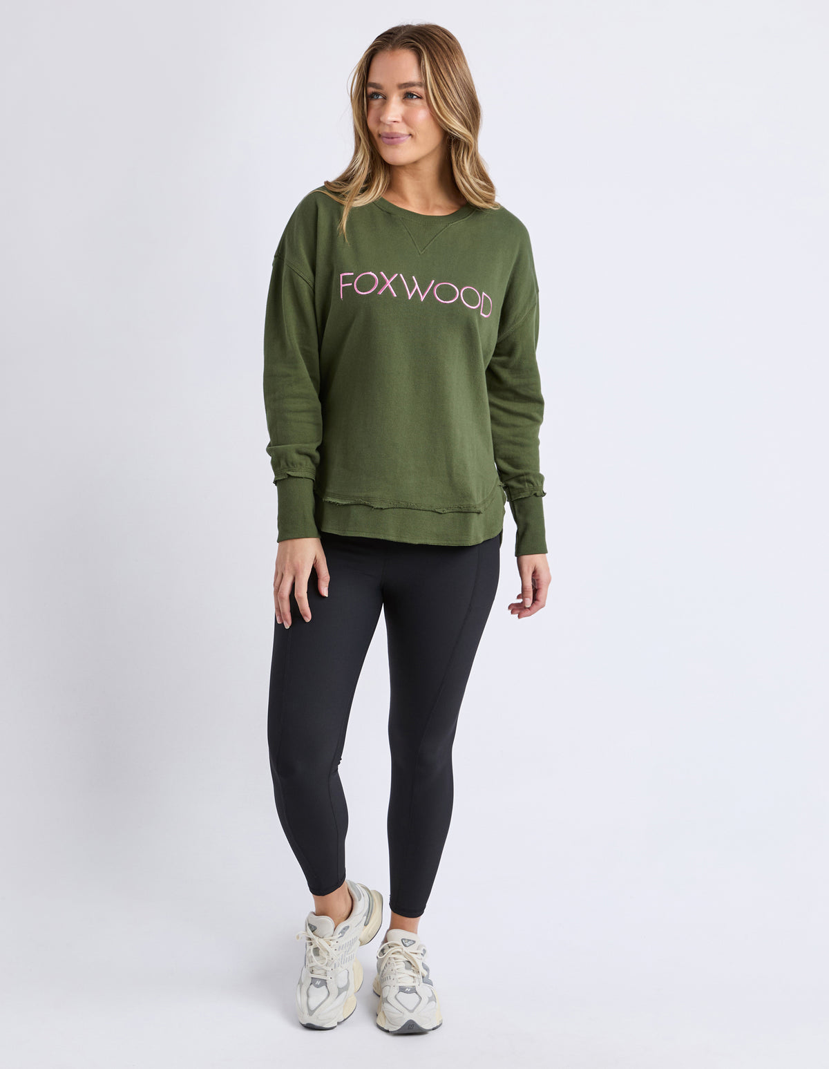 Foxwood Simplified Metallic Crew -Olive
