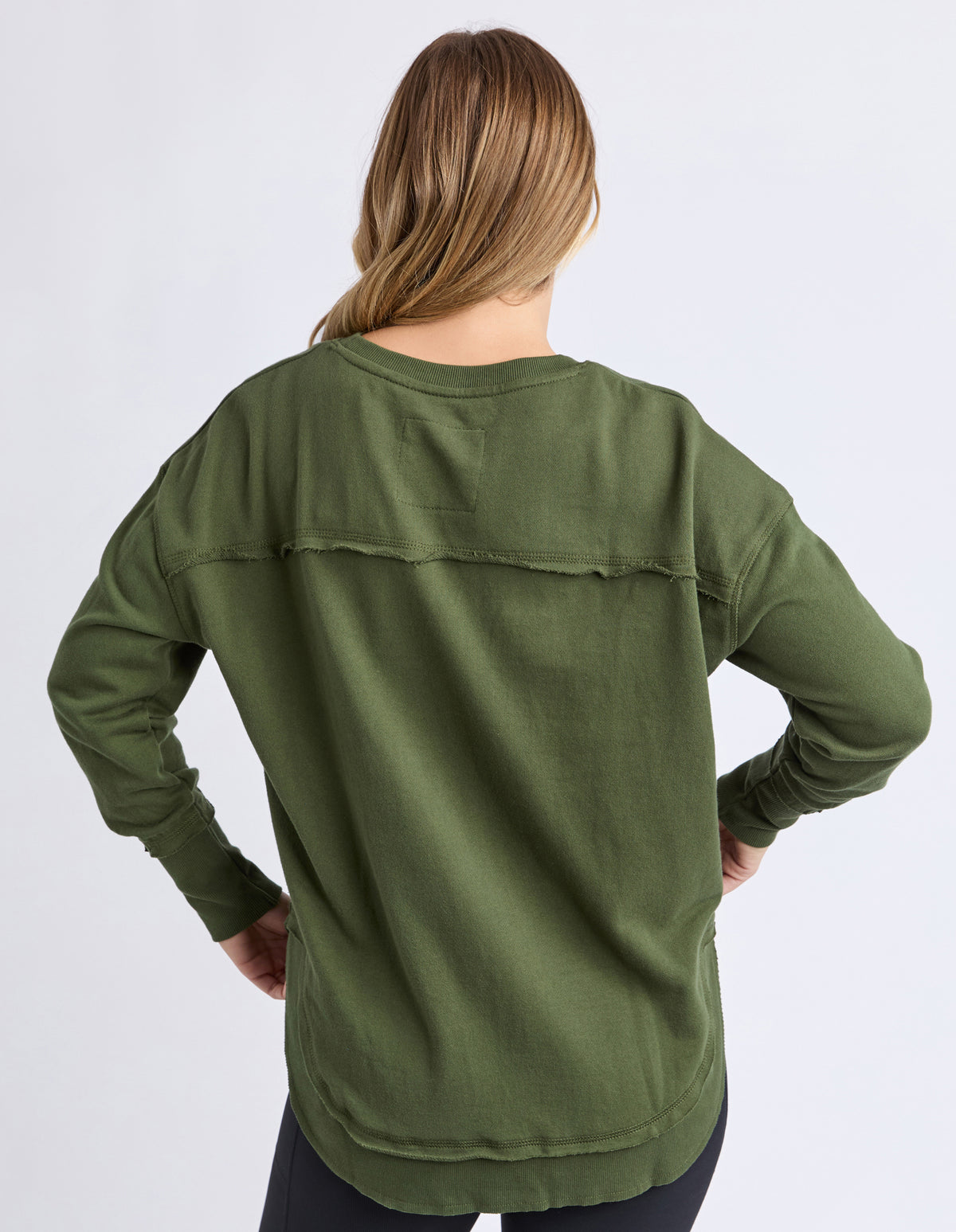 Foxwood Simplified Metallic Crew -Olive