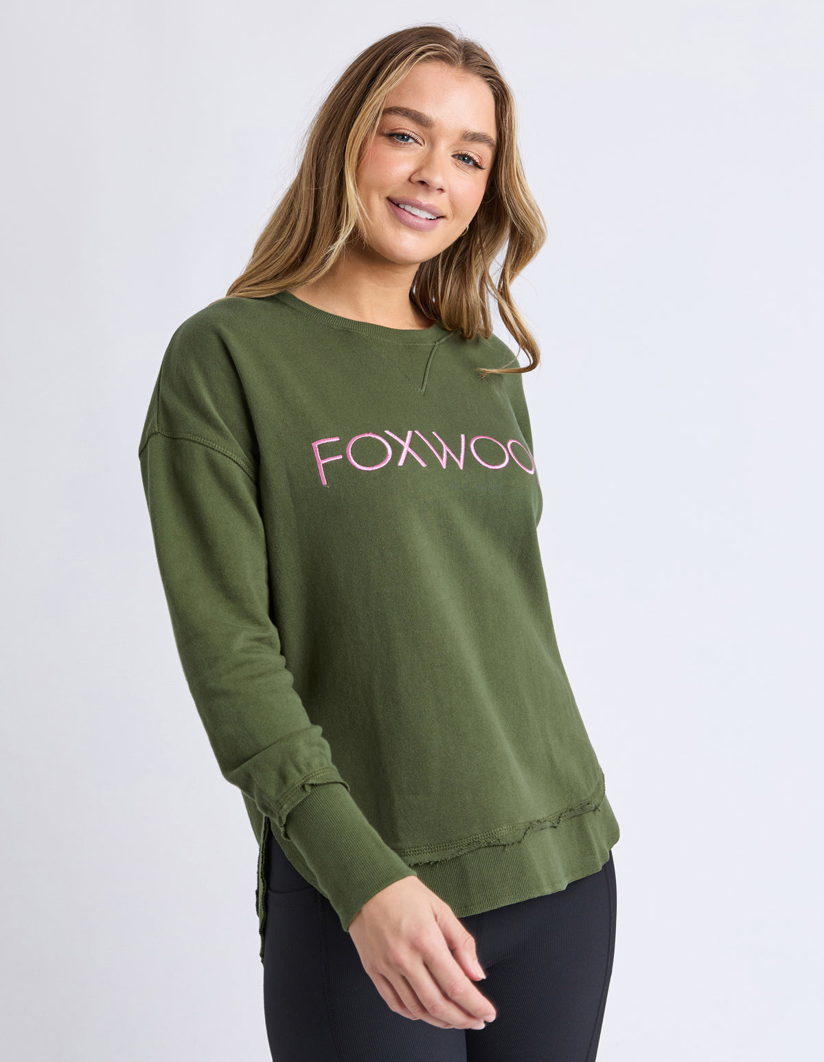 Foxwood Simplified Metallic Crew -Olive