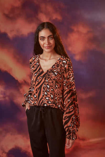 Amaya Angelina Top - Leopard