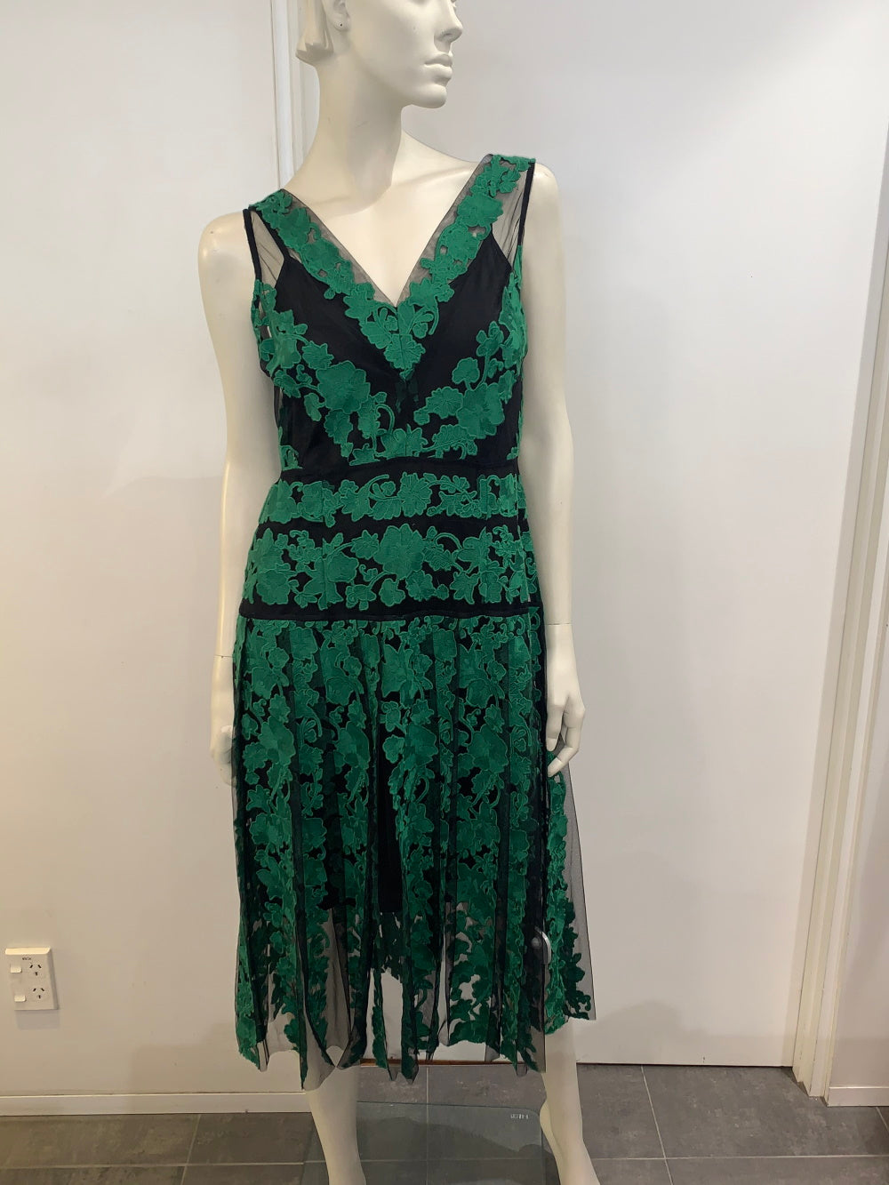Moss & Spy Emerald Dress